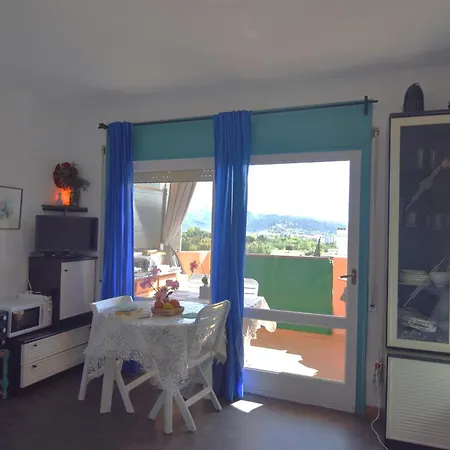 Rnet - Olympe 4-3 Studio Apartament *
